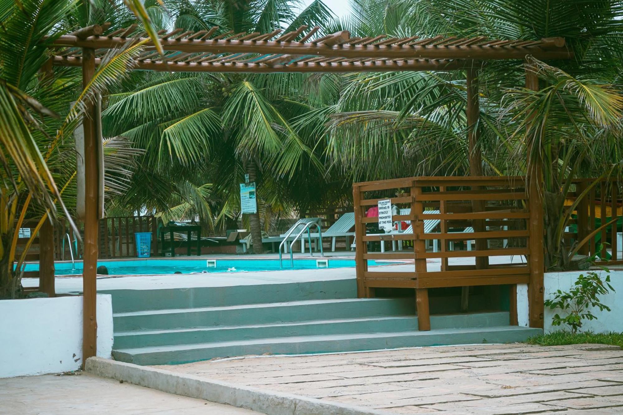 Atlantic Bay Resort, Prampram Εξωτερικό φωτογραφία