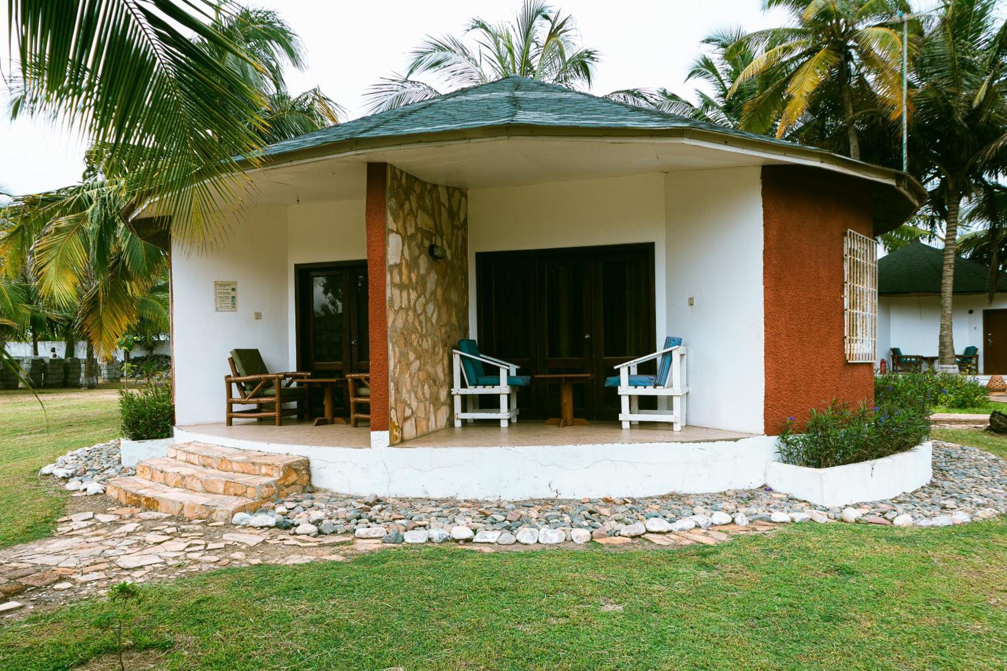 Atlantic Bay Resort, Prampram Εξωτερικό φωτογραφία